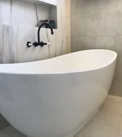 Black Tapware and Modern Bath Tub Bathroom Renovations Cronulla